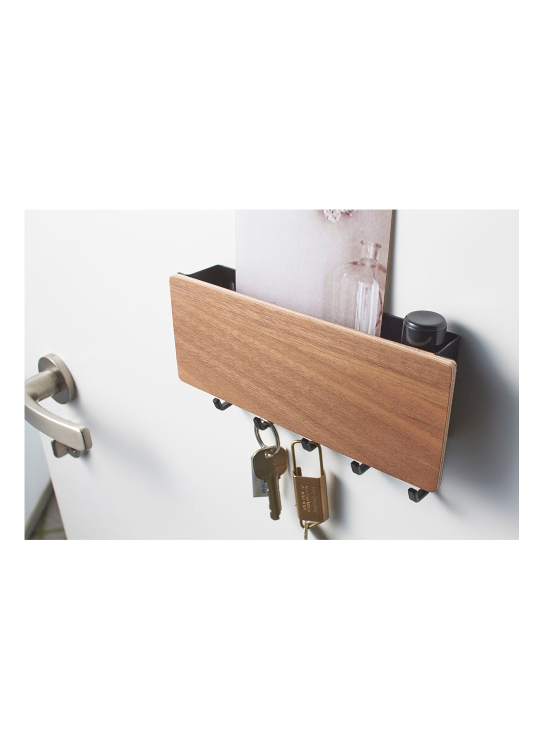 Yamazaki Rin magnetische sleutelhaak met houder - detail 2 donkerbruin