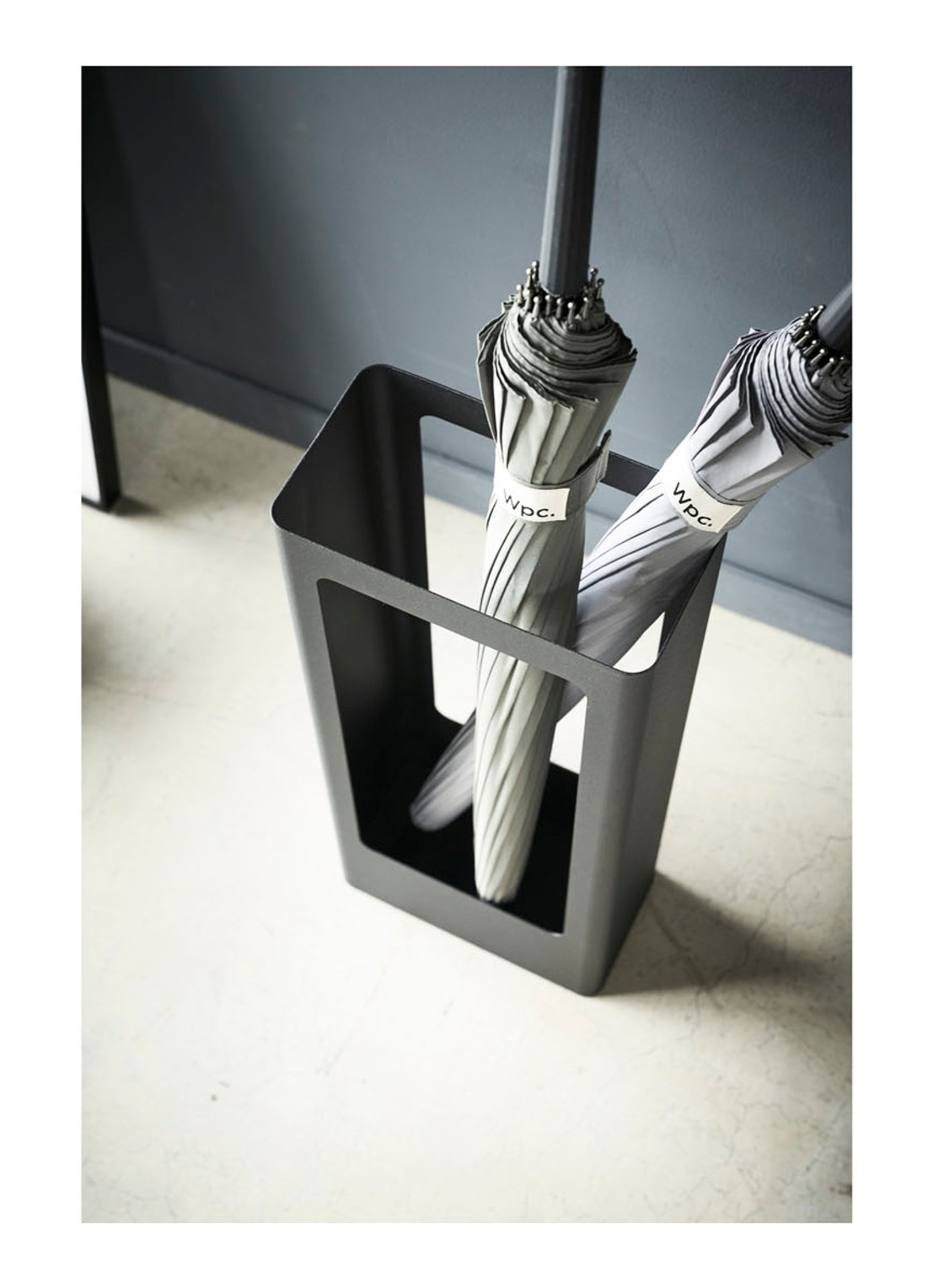 Yamazaki Slim paraplu standaard  - detail 4 zwart