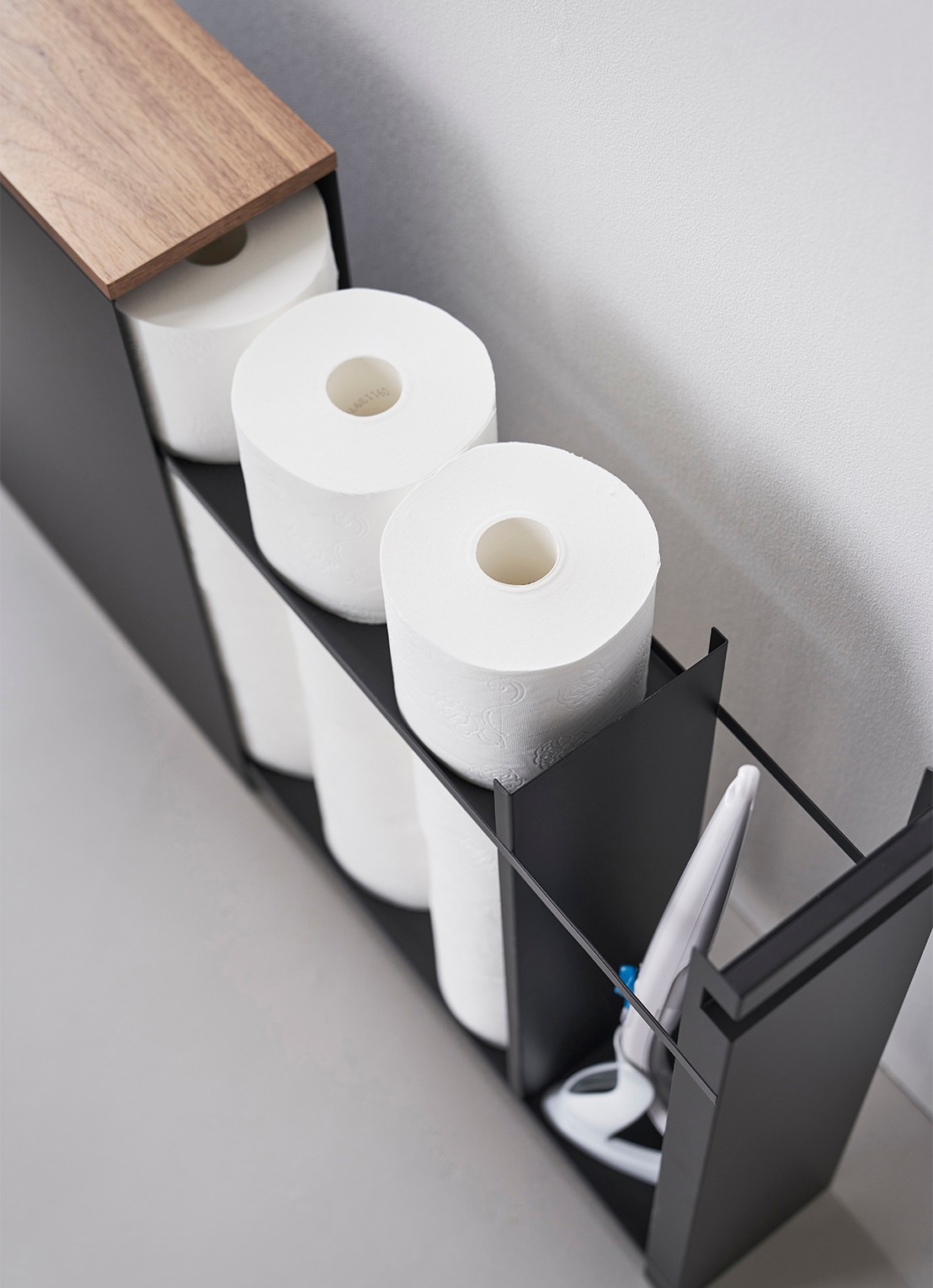 Yamazaki Tower badkamer organizer 14 x 56 x 55 cm - detail 2 zwart
