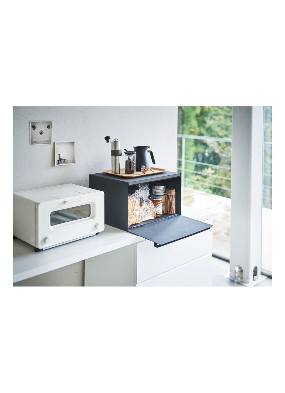Yamazaki Tower broodtrommel - voorkant 7 zwart