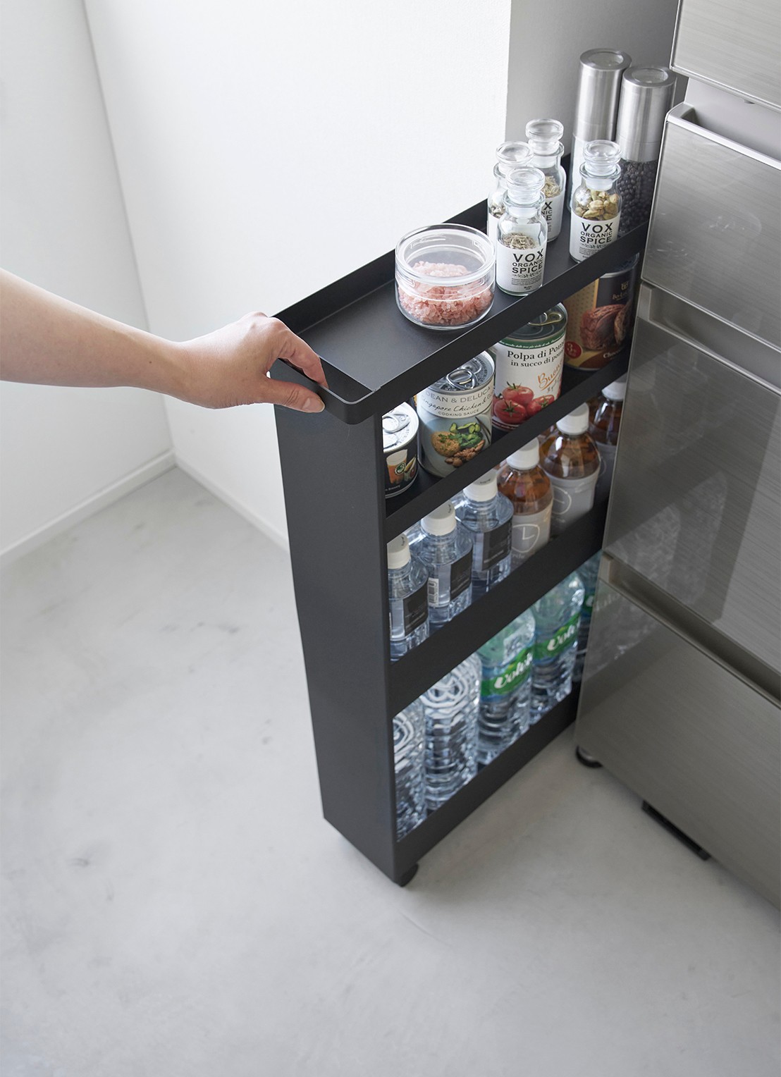 Yamazaki Tower opbergtrolley - achterkant zwart
