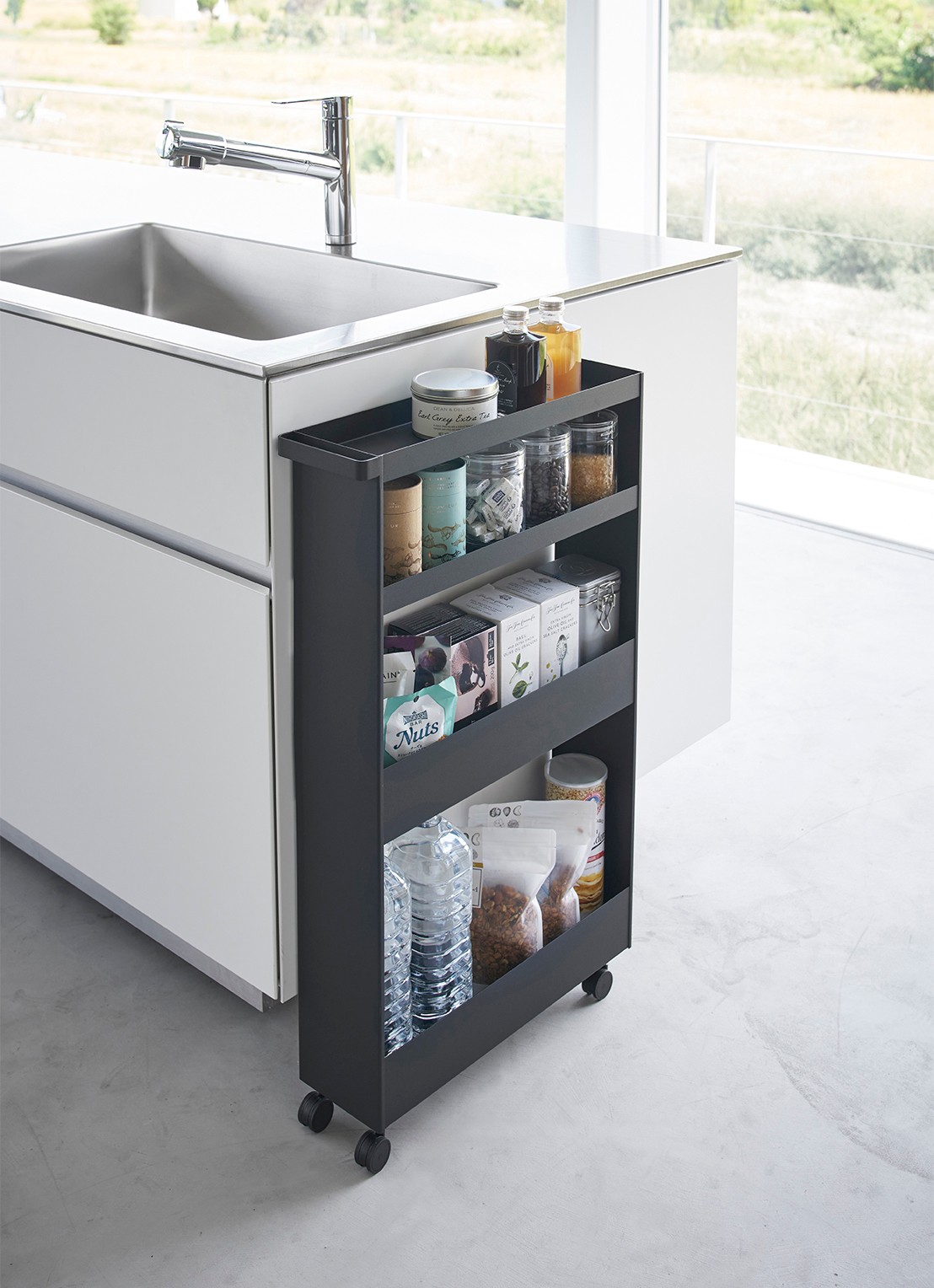 Yamazaki Tower opbergtrolley - voorkant 3 zwart