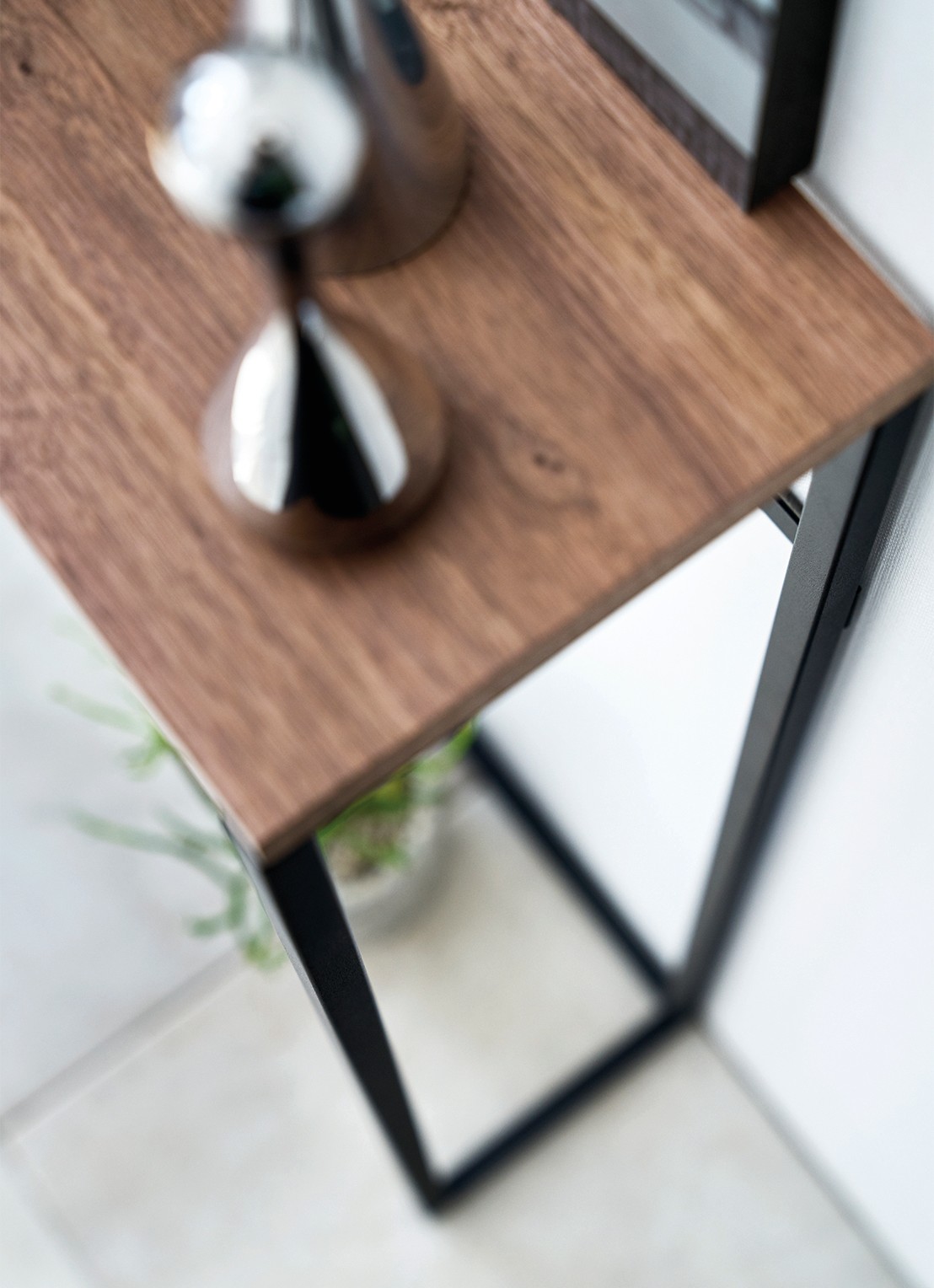 Yamazaki Tower wandtafel 60 x 80,5 cm - achterkant 8 zwart
