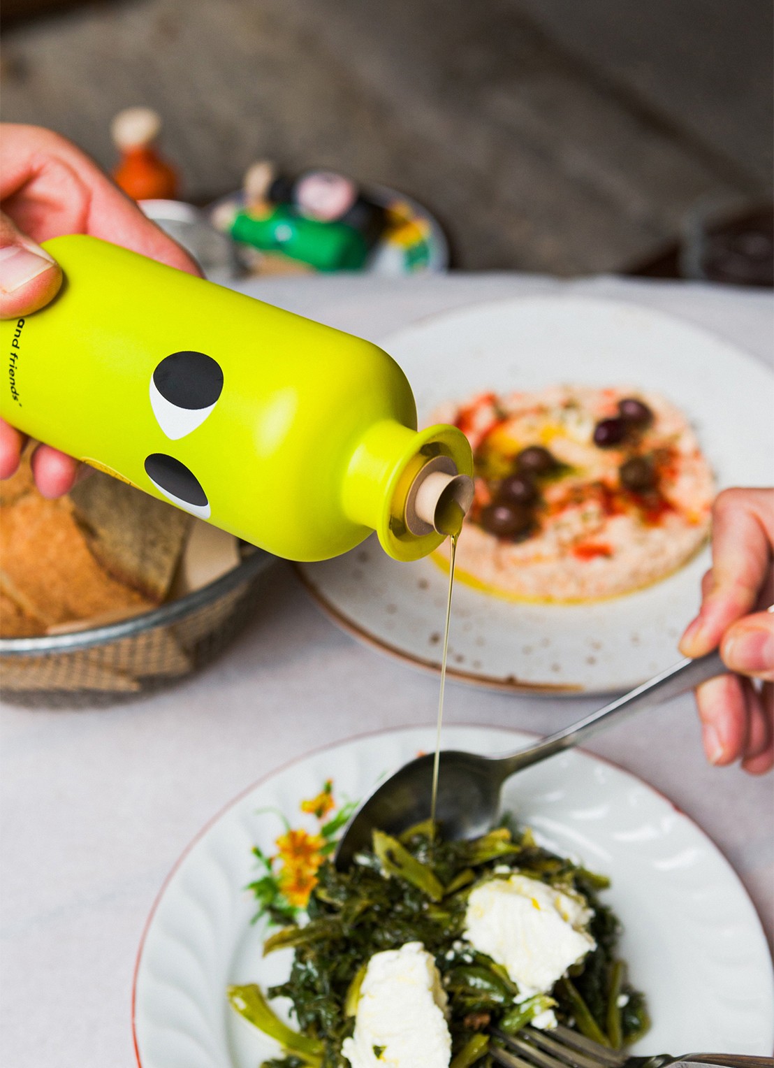 yiayia and friends Infused Lemon Extra Vierge olijfolie 200 ml - achterkant undefined
