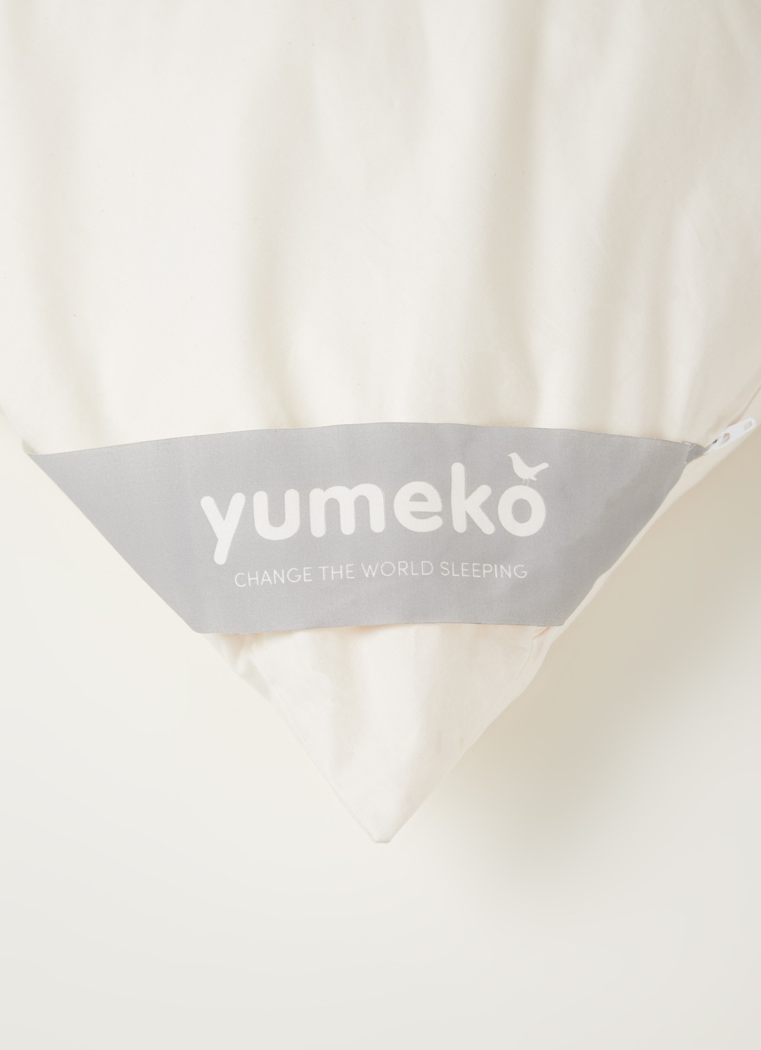Yumeko Stevig hoofdkussen met vulling van wol 60 x 70 cm - detail 3 wit