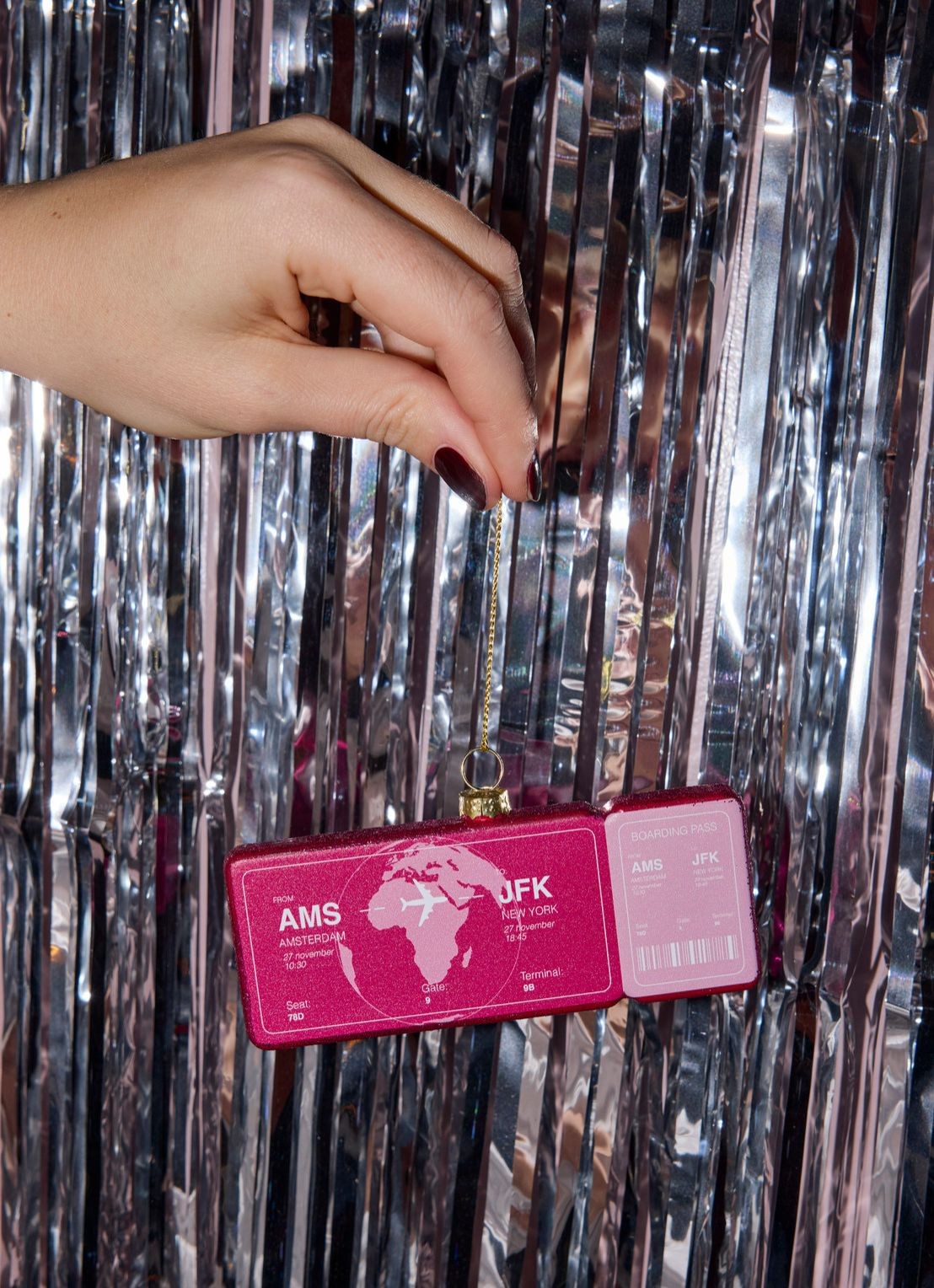 Yup in de Boom Boardingpass Amsterdam - New York kersthanger 1,5 cm - voorkant 3 roze