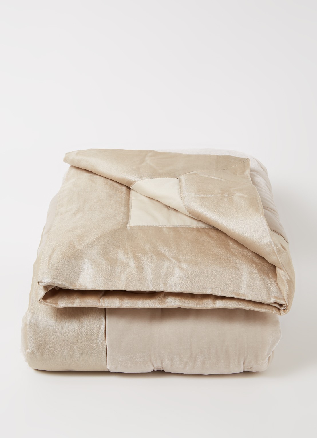 Yves Delorme Cocon bedsprei 260 x 240 cm - voorkant 2 gebroken wit