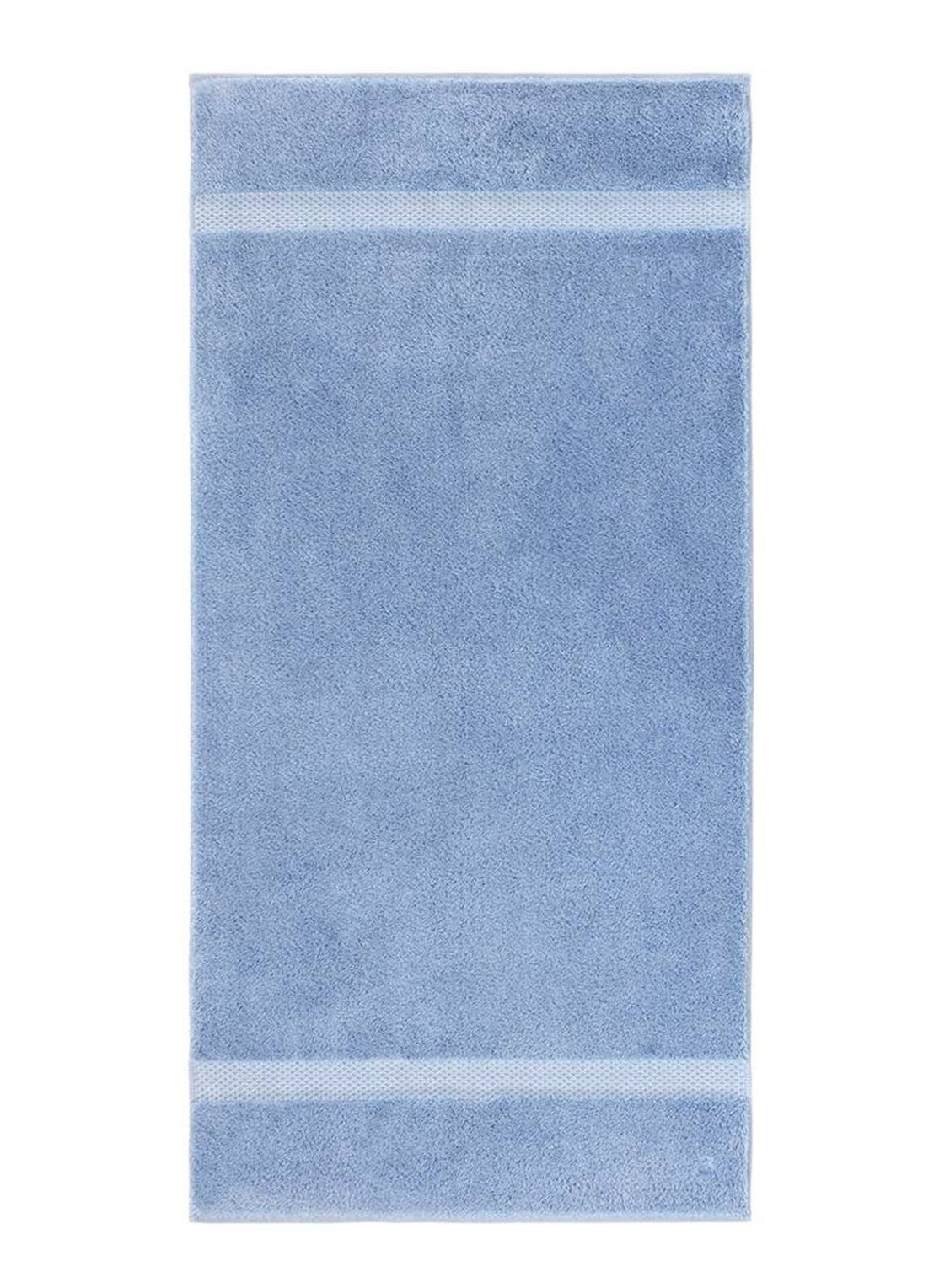 Yves Delorme Etoile badhanddoek - 700g/m2 - 70 x 140 cm - voorkant 4 lichtblauw