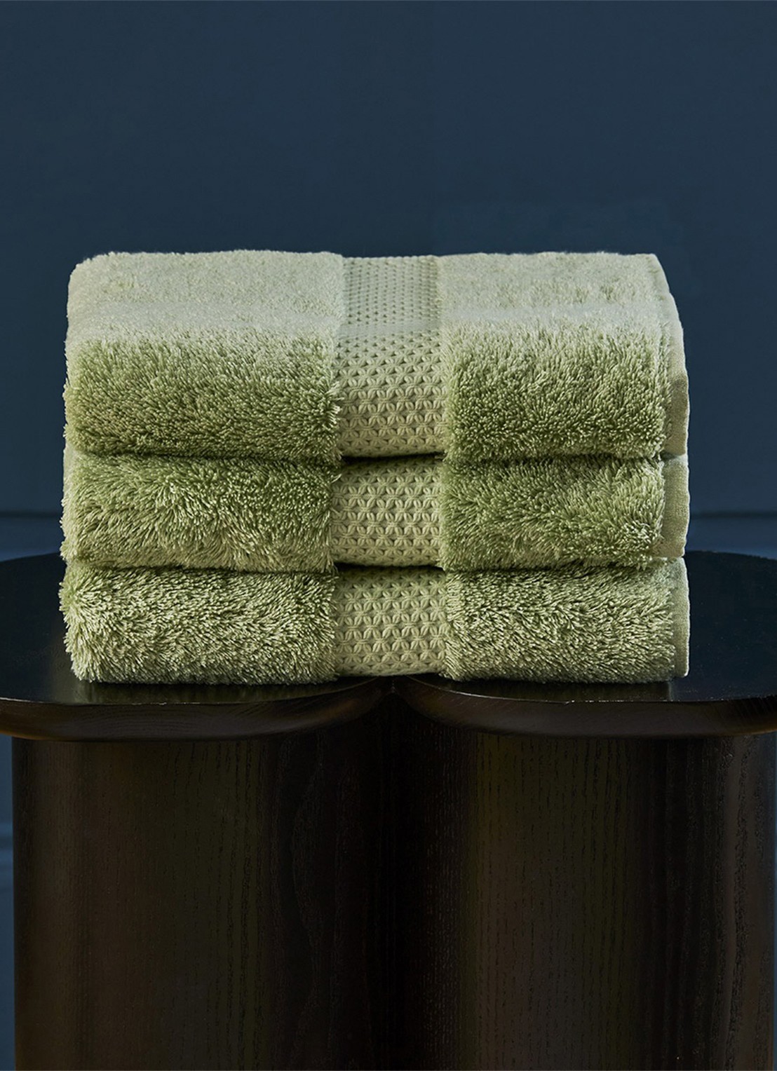 Yves Delorme Etoile gastendoek - 700 g/m² - 33 x 33 cm - voorkant 4 lindegroen