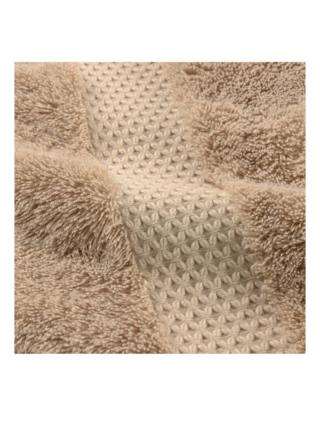 Yves Delorme Etoile gastendoek - 700 gr/m2 - 45 x 70 cm - voorkant 3 beige