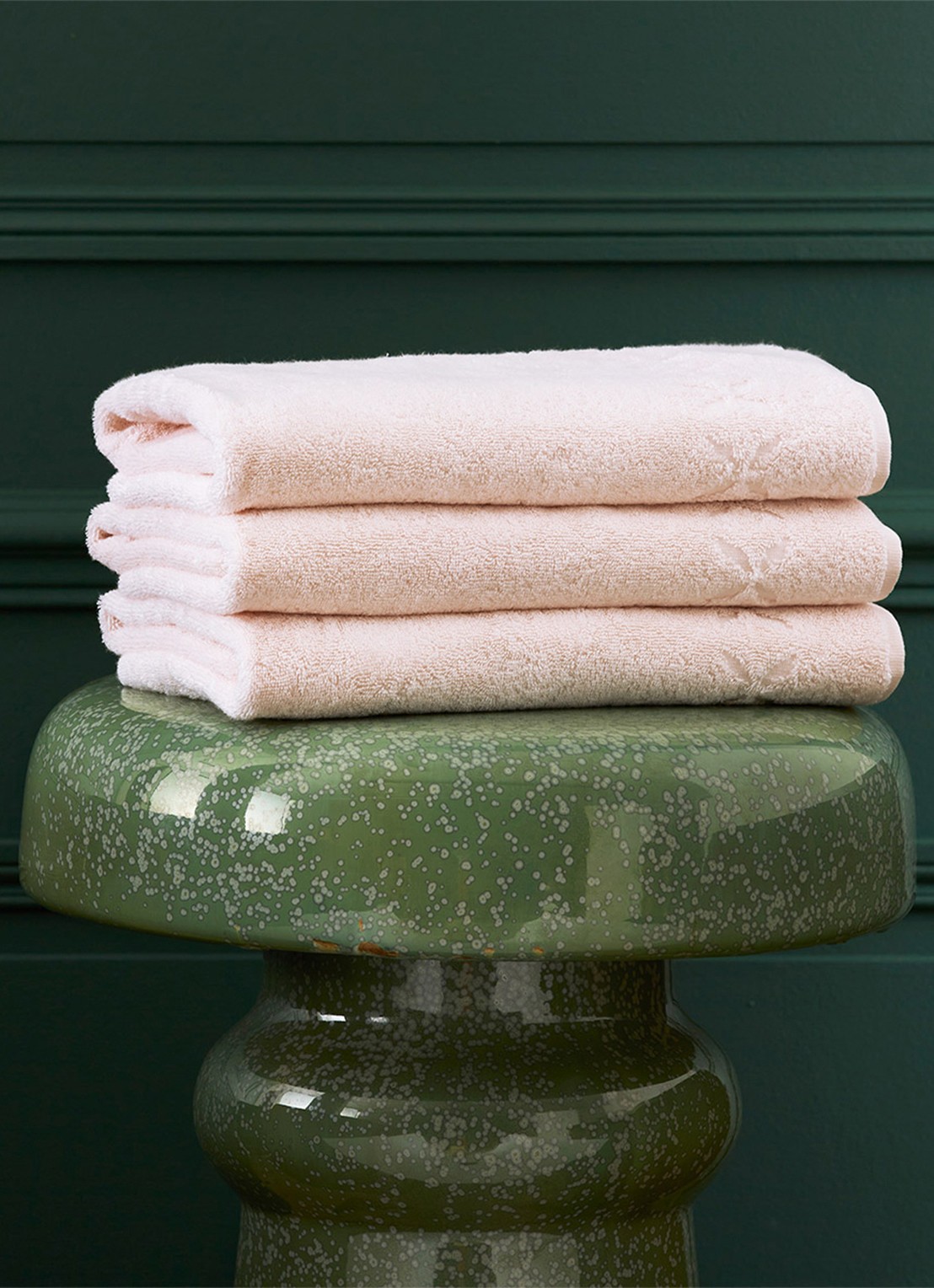 Yves Delorme Nature Amande badlaken - 550 gr/m2 - 90 x 160 cm  - detail 5 lichtroze