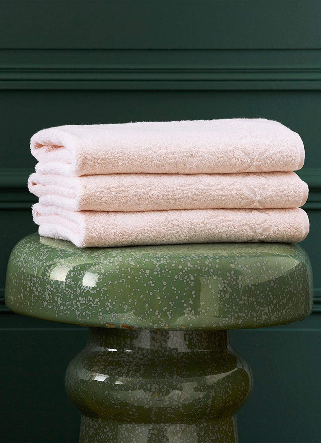 Yves Delorme Nature Amande washand - 550 gr/m2 - 33 x 33 cm - detail 3 lichtroze