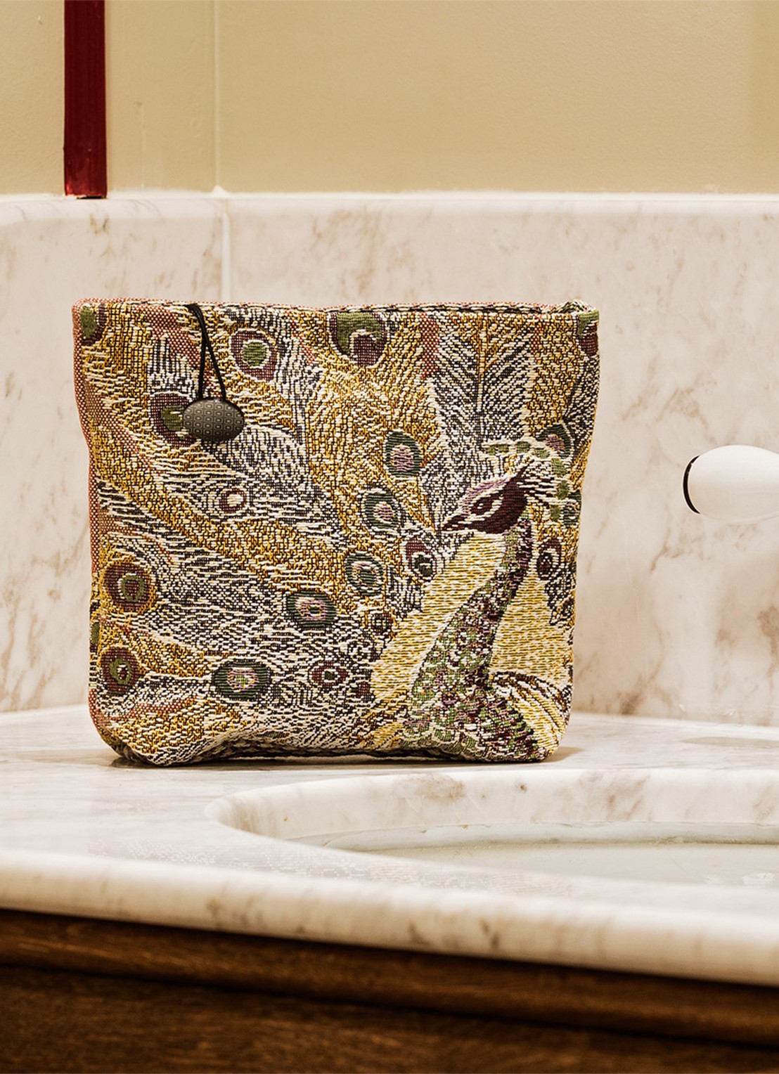 Yves Delorme Voliere toilettas met print - detail 3 beige
