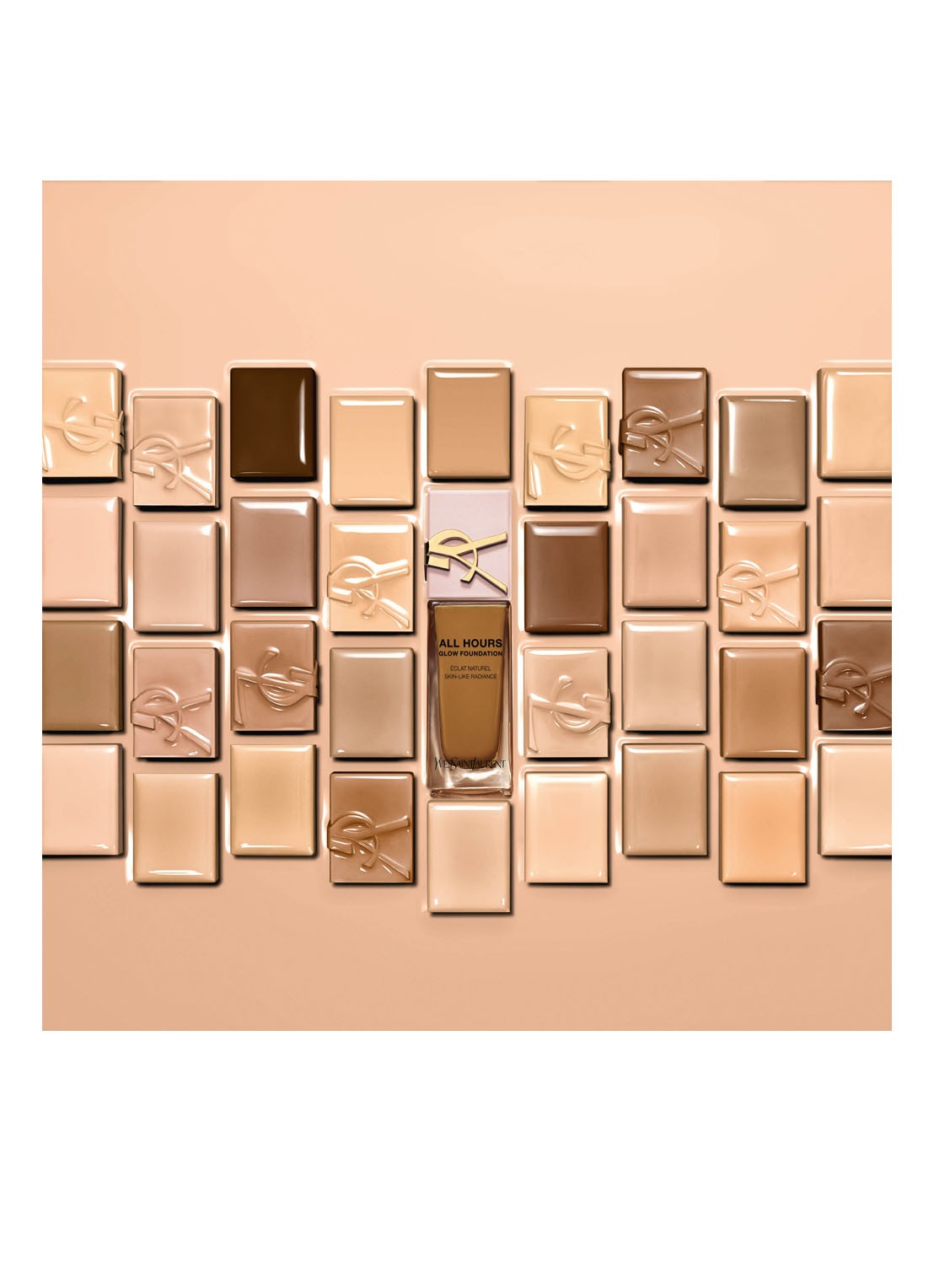 Yves Saint Laurent All Hours Glow Foundation - detail 3 lc5