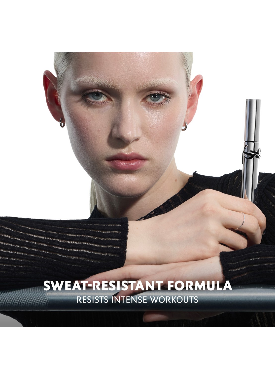Yves Saint Laurent Lash Latex Mascara - detail 4 sculpted black