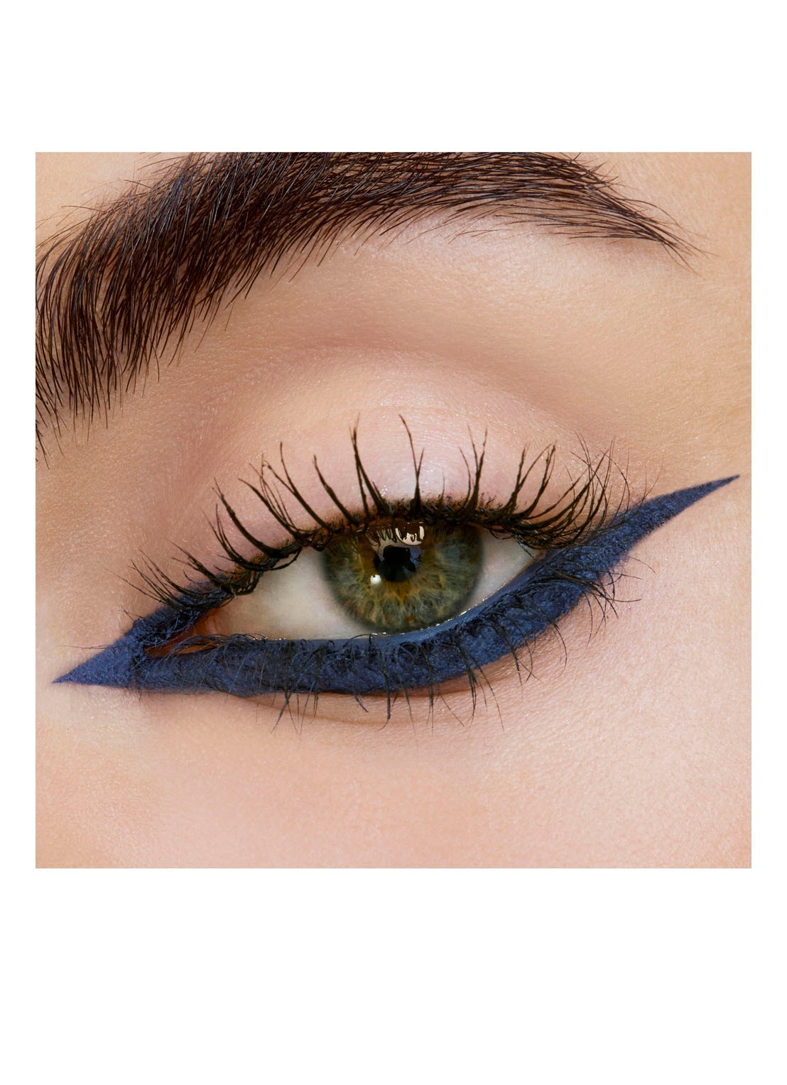 Yves Saint Laurent Lines Liberated - waterproof oogpotlood - detail 3 07 unconditional marine