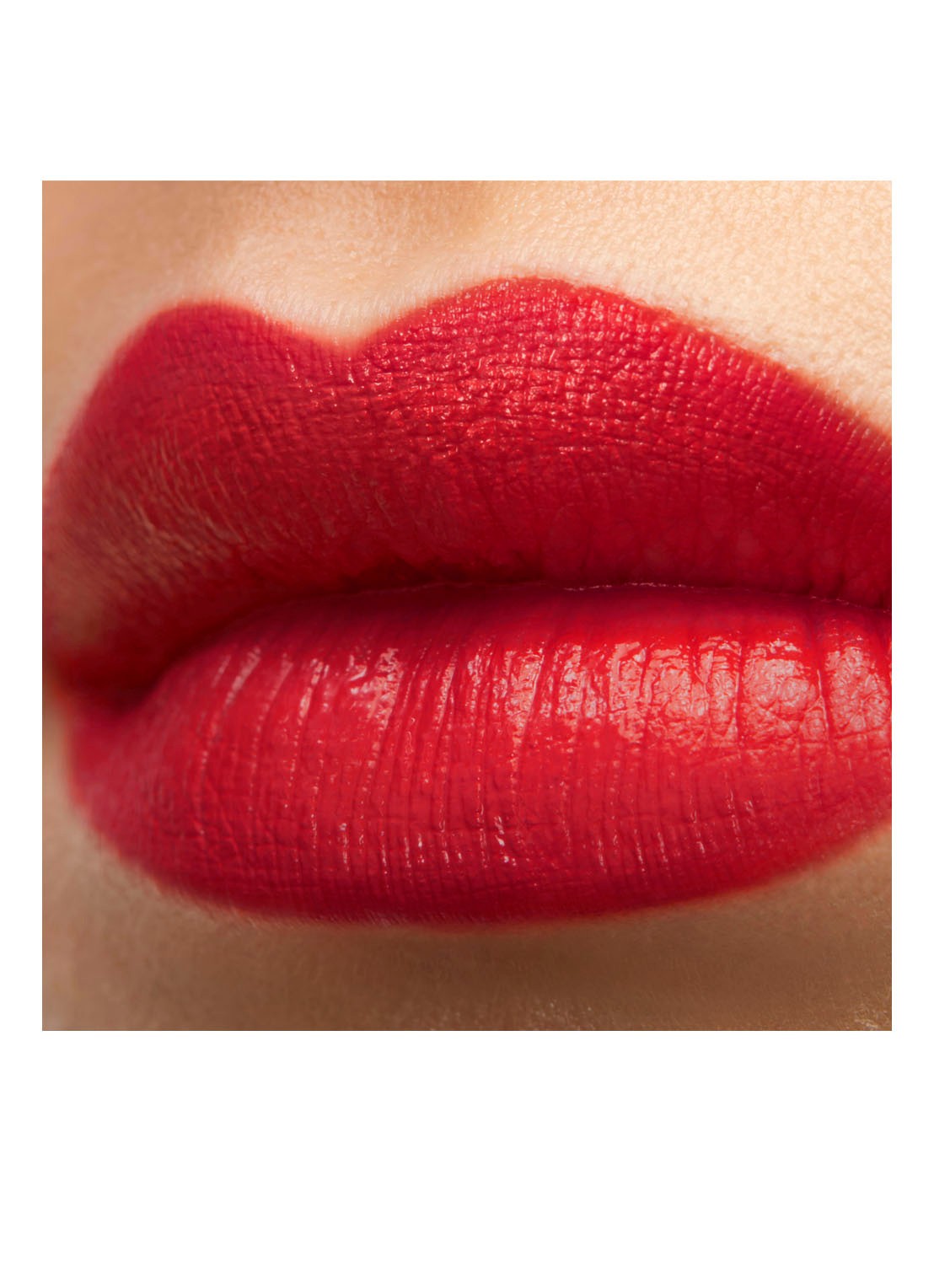 Yves Saint Laurent Rouge Pur Couture Lipstick  - detail 4 r21