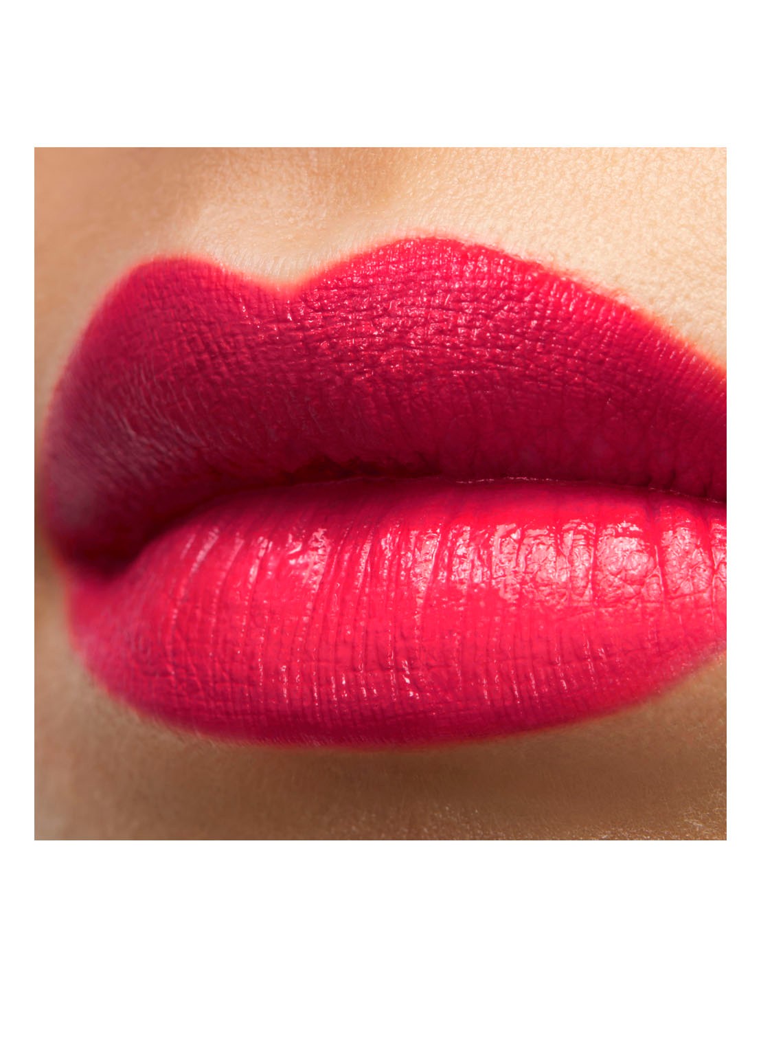 Yves Saint Laurent Rouge Pur Couture Lipstick  - detail 5 p3