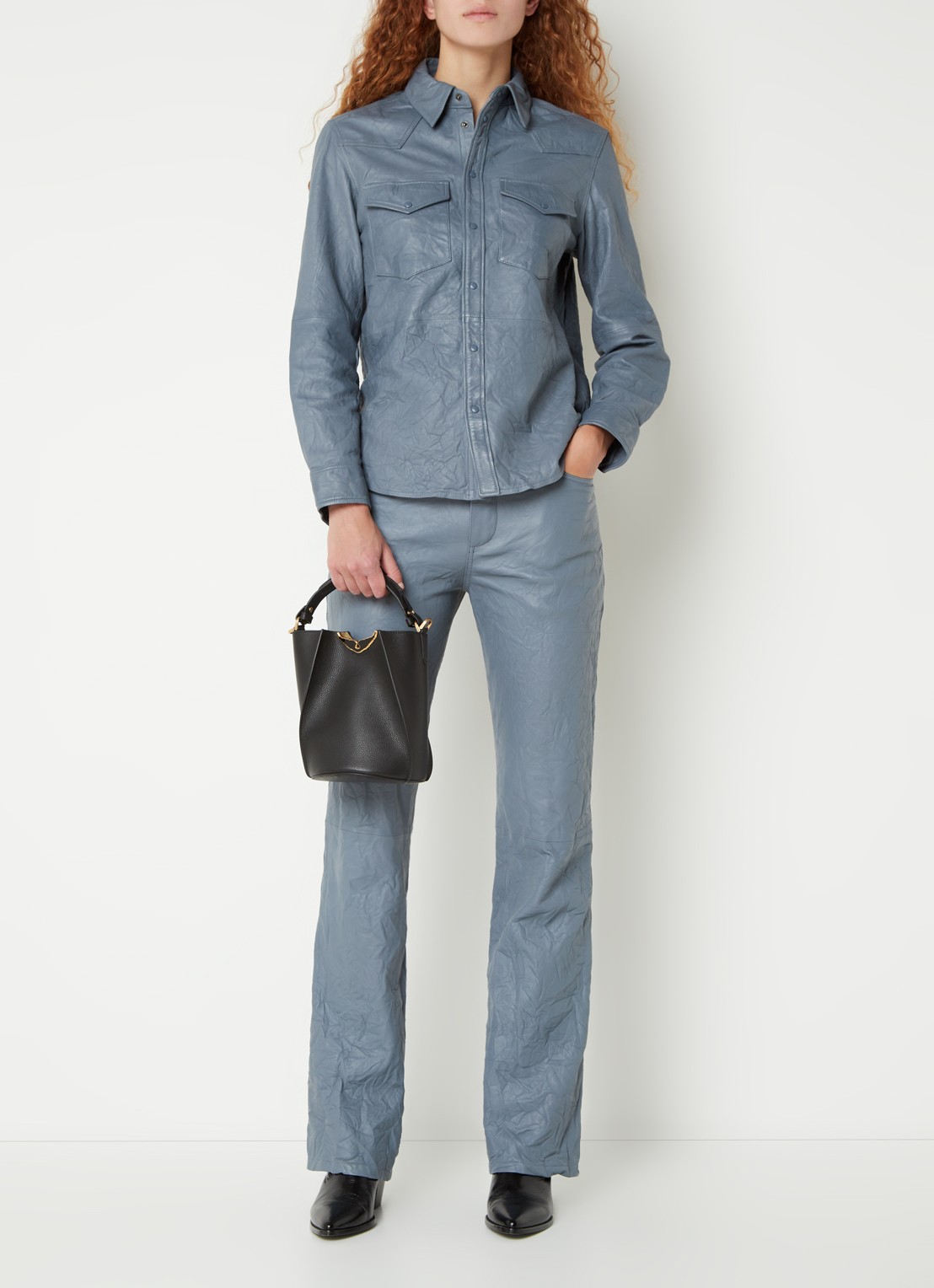 Zadig&Voltaire Borderline buckettas van leer met afneembare schouderriem  - voorkant 5 zwart