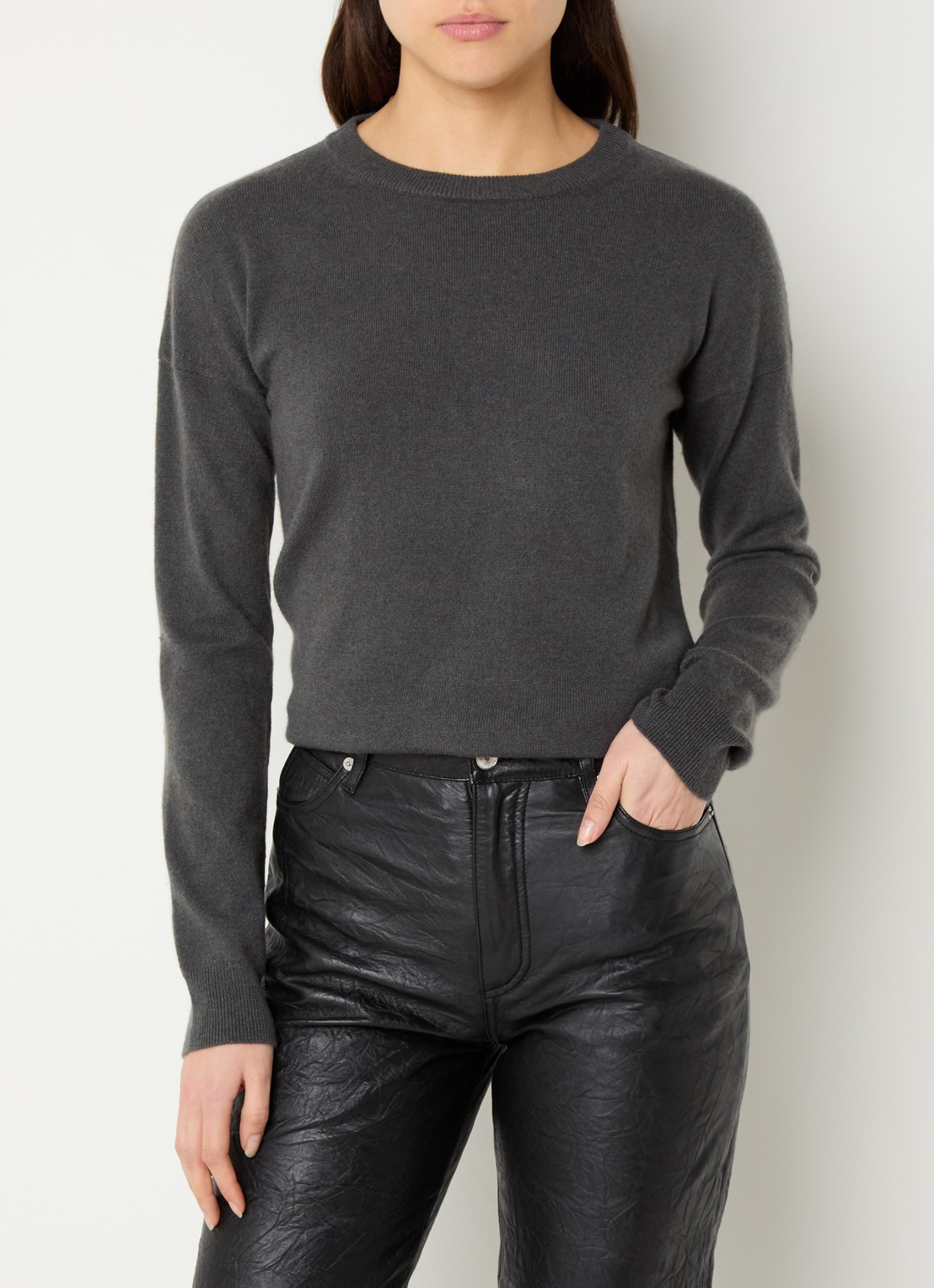 Zadig&Voltaire Cici fijngebreide trui van kasjmier met details van schapenleer - detail donkergrijs