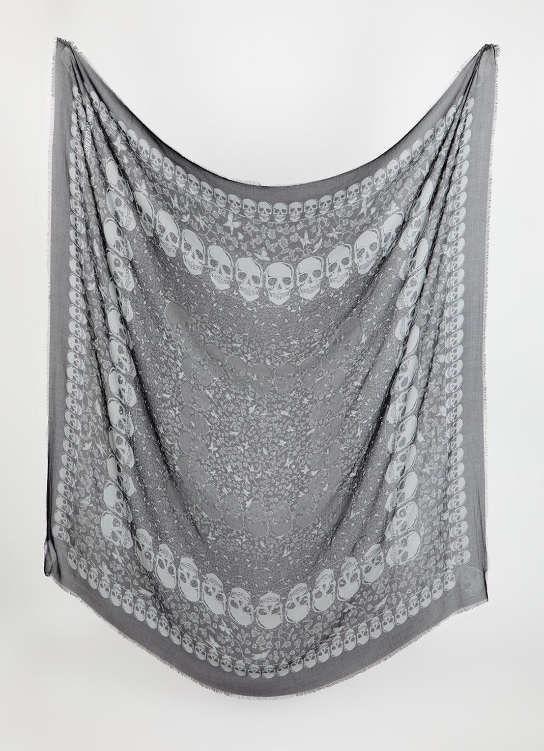 Zadig&Voltaire Kerry Garden sjaal met print 135 x 135 cm - detail 2 zwart