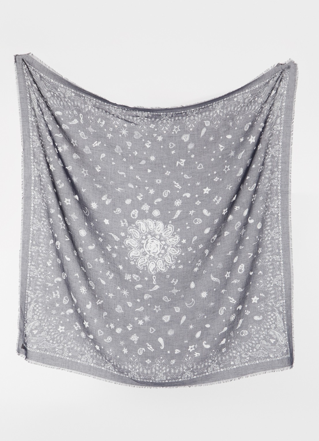 Zadig&Voltaire Maddie sjaal met paisley dessin 120 x 120 cm - detail zwart