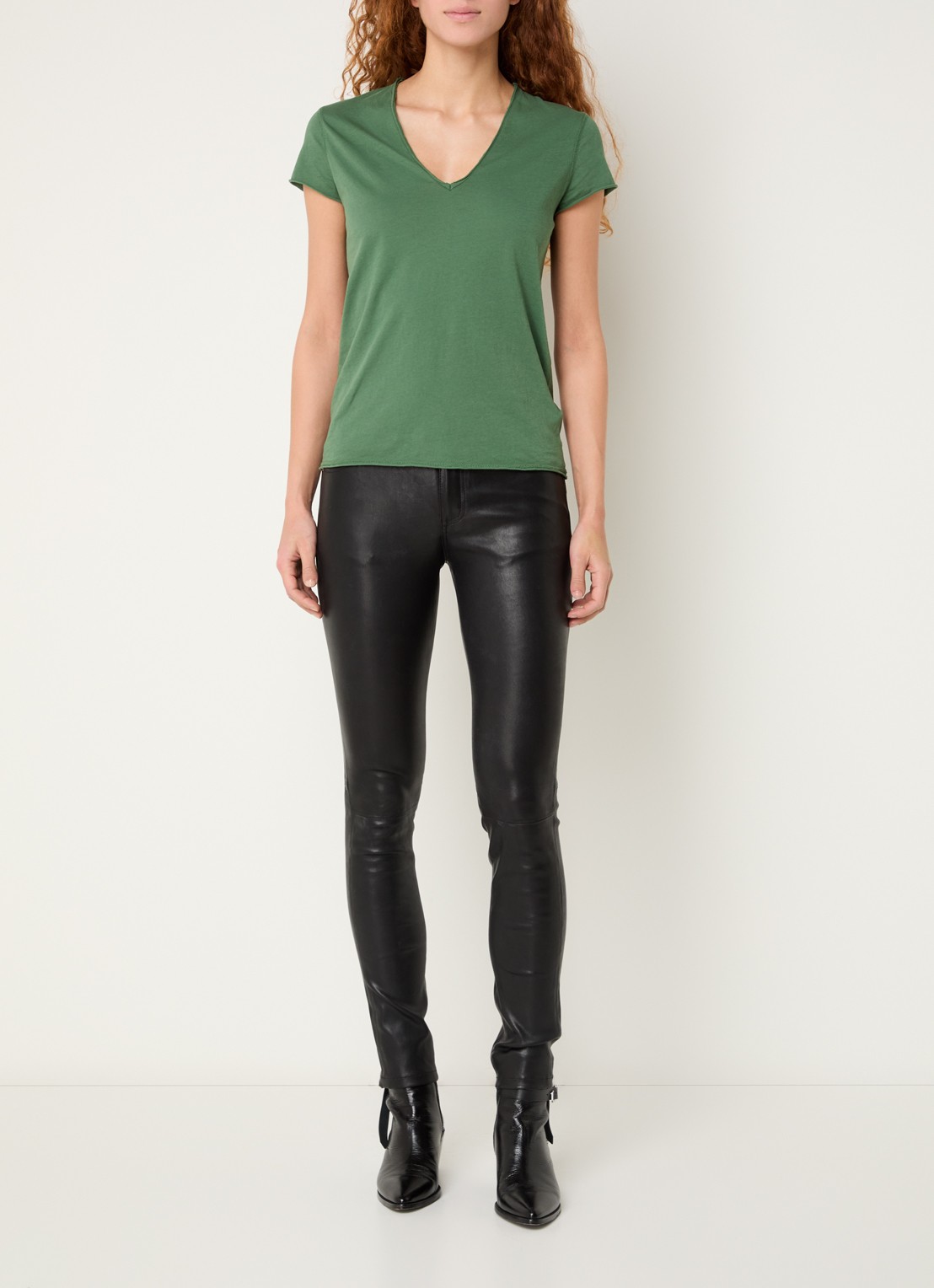 Zadig&Voltaire Phlame high waist tapered fit broek van lamsleer  - voorkant 2 zwart