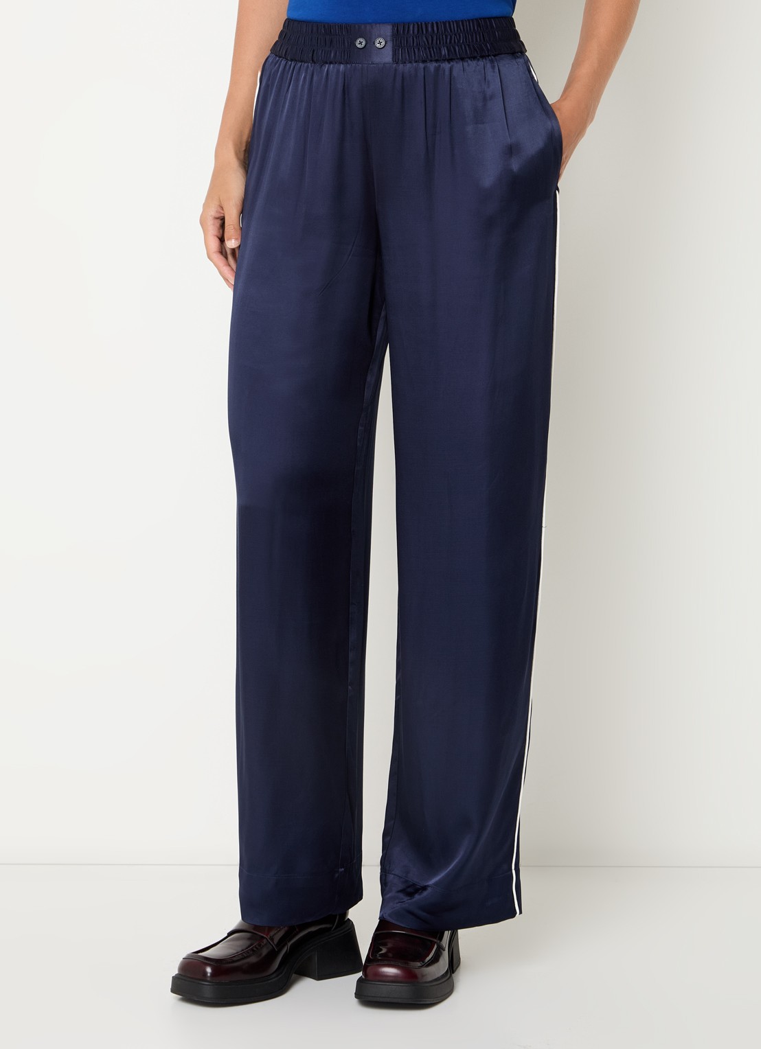Zadig&Voltaire Pin high waist straight fit broek van satijn - detail donkerblauw