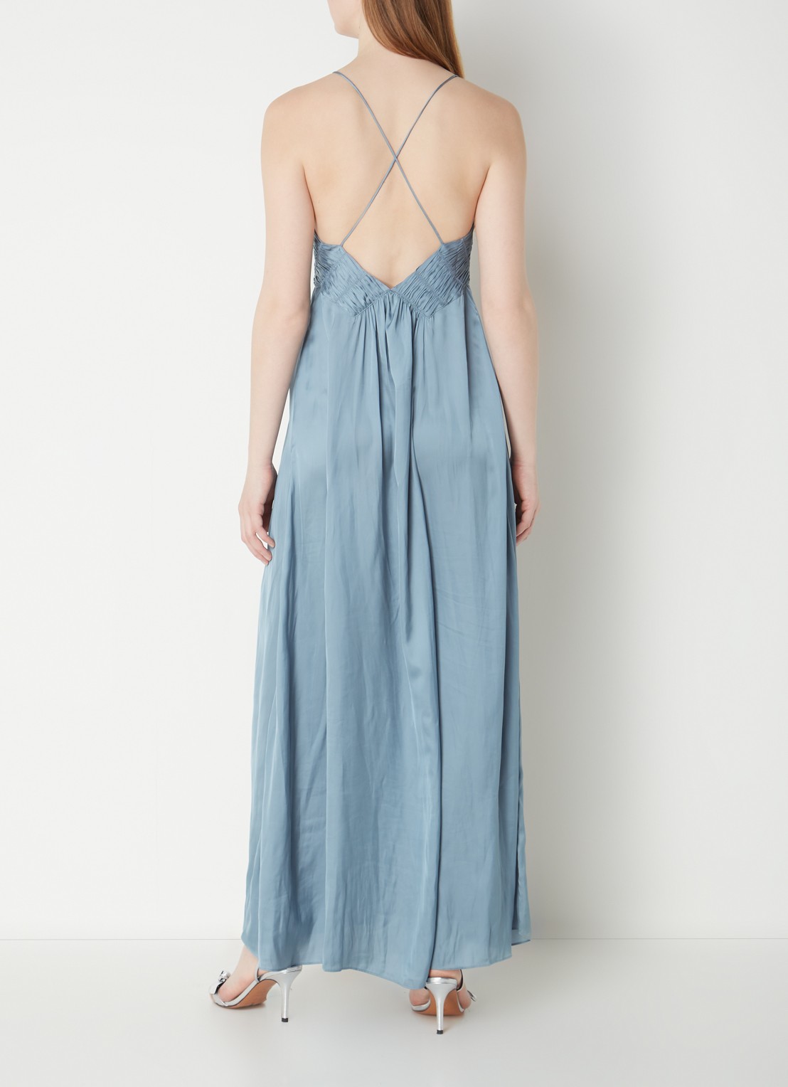Zadig Voltaire Rayonne Maxi Jurk Van Satijn Met Smockwerk Staalblauw zadig-voltaire-rayonne-maxi-jurk-van-satijn-met-smockwerk-staalblauw
