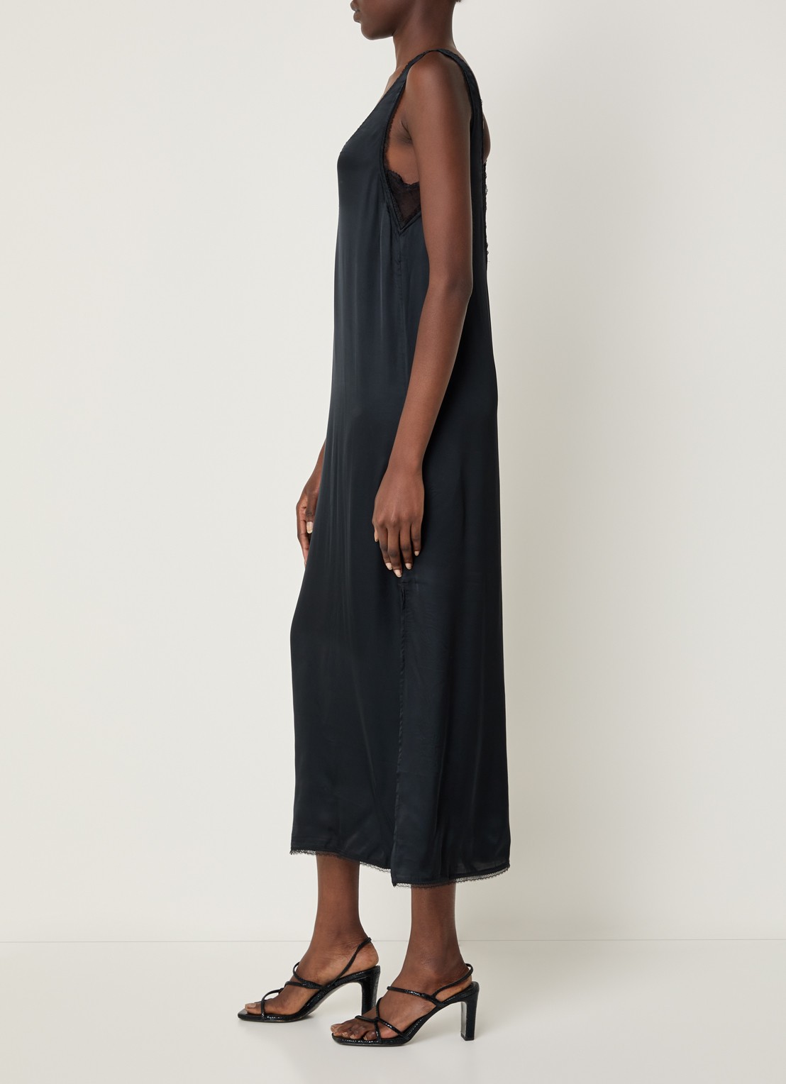 Zadig&Voltaire Renzo midi jurk van satijn met details van kant - voorkant 2 zwart
