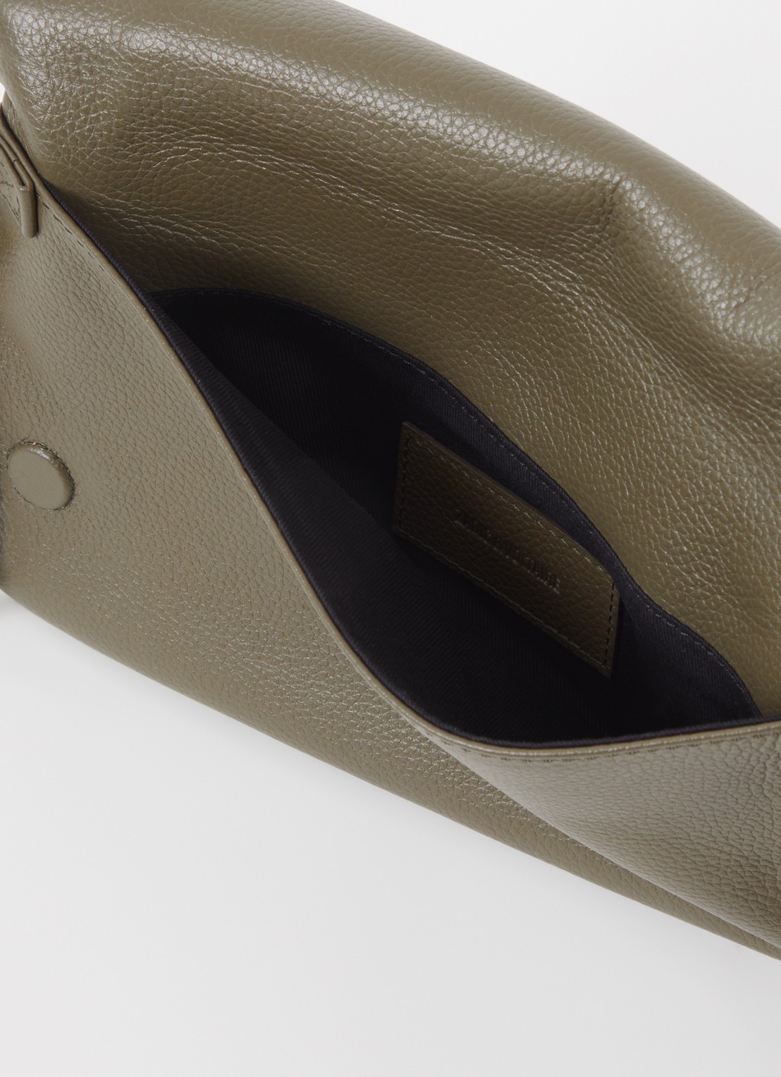 Zadig&Voltaire Rock Grained clutch van leer met afneembare schouderriem - detail 5 legergroen