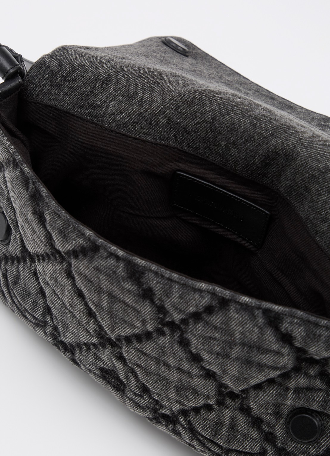 Zadig&Voltaire Rock II schoudertas met quilt patroon en afneembare schouderriem - detail 4 donkergrijs