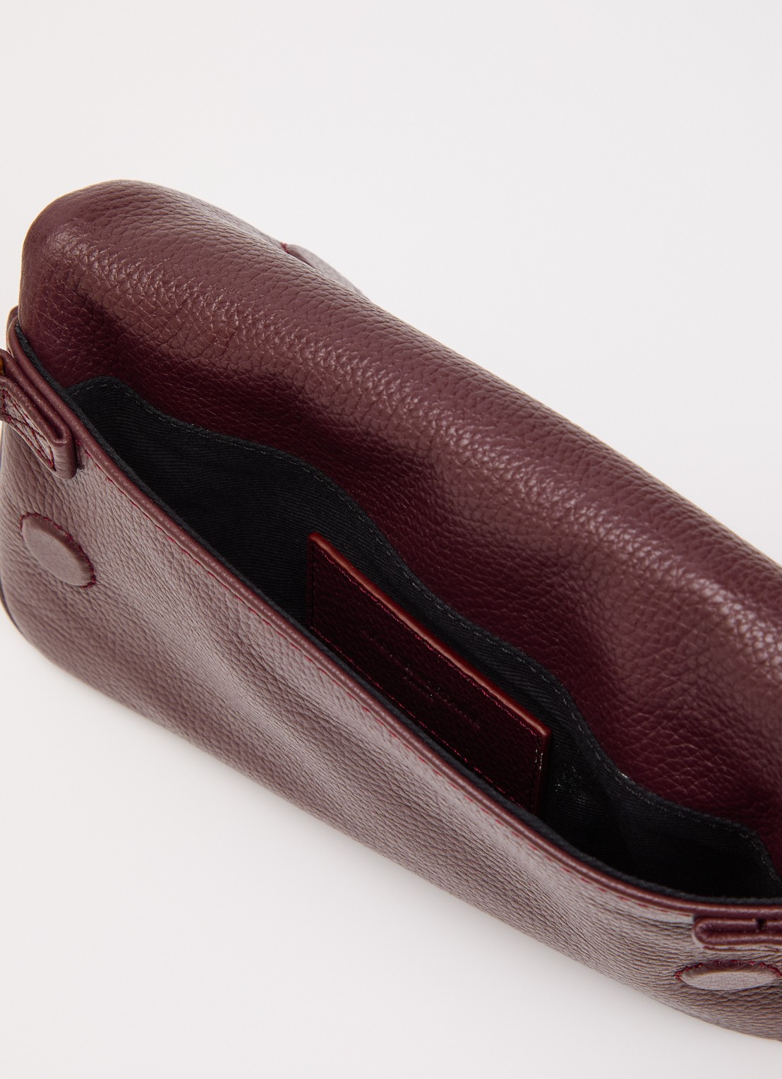 Zadig&Voltaire Rock Mini clutch van leer met afneembare schouderriem - detail 3 bordeauxrood