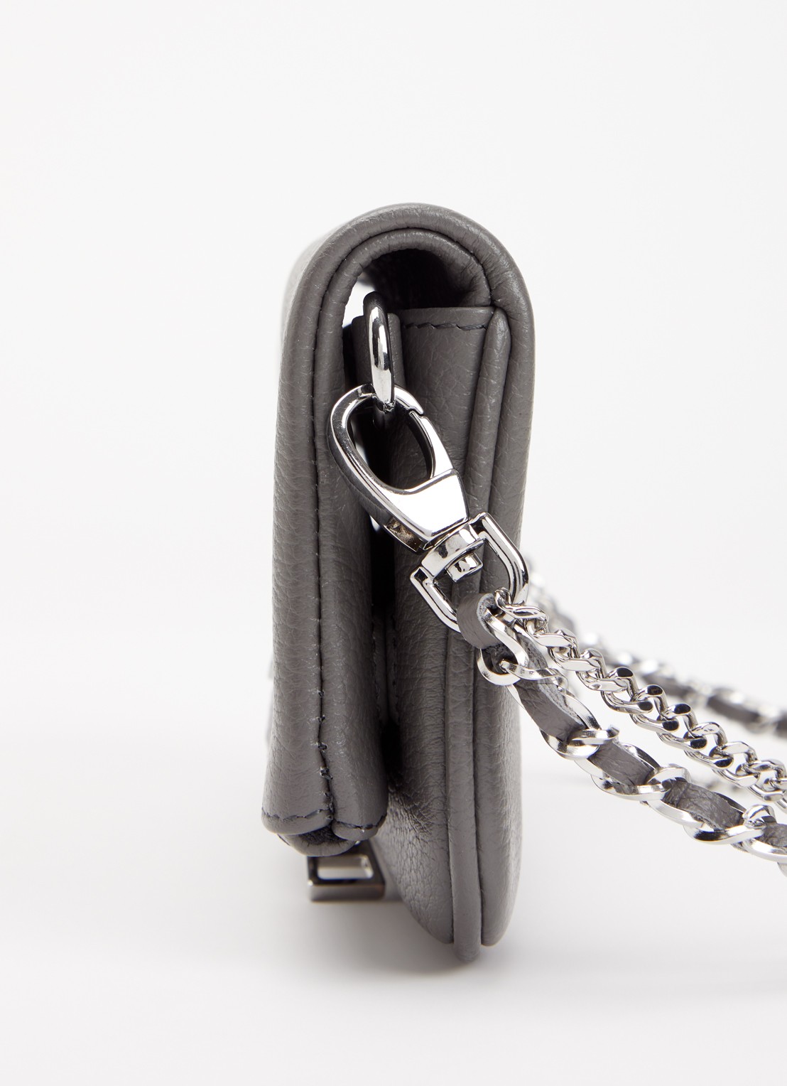 Zadig&Voltaire Rock Nano clutch van leer met afneembare schouderriem - detail 5 grijs