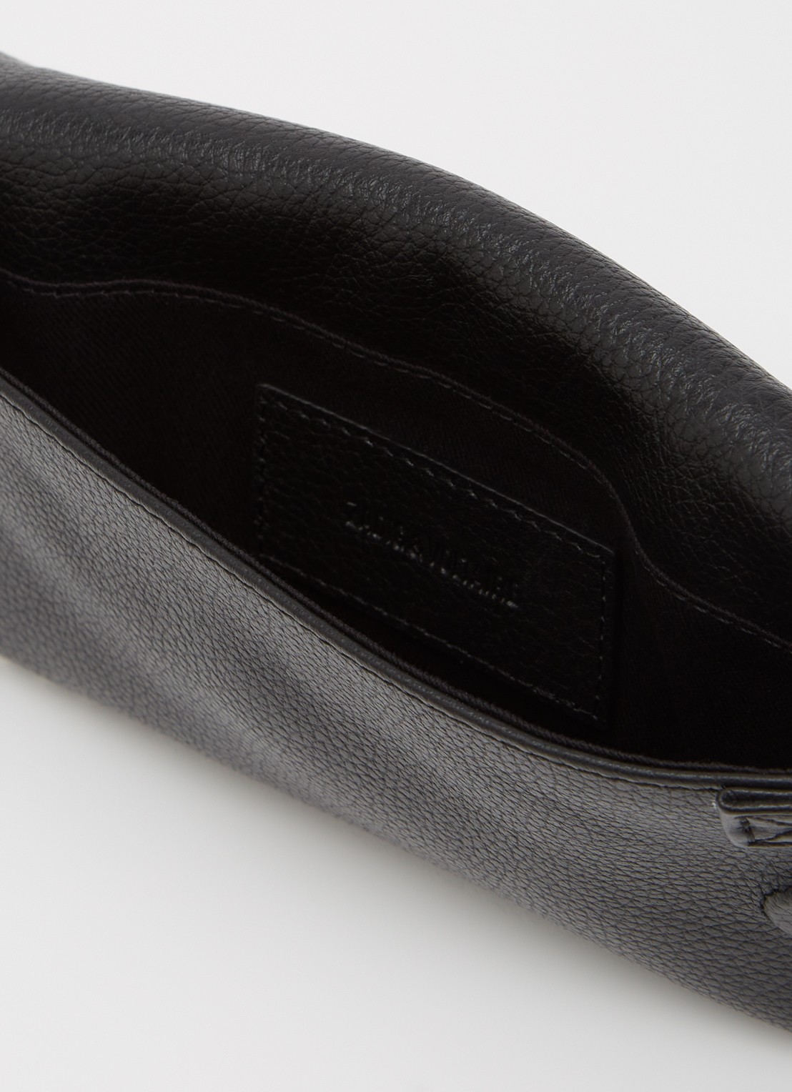 Zadig&Voltaire Rock Nano Grained clutch van leer met studs - detail zwart