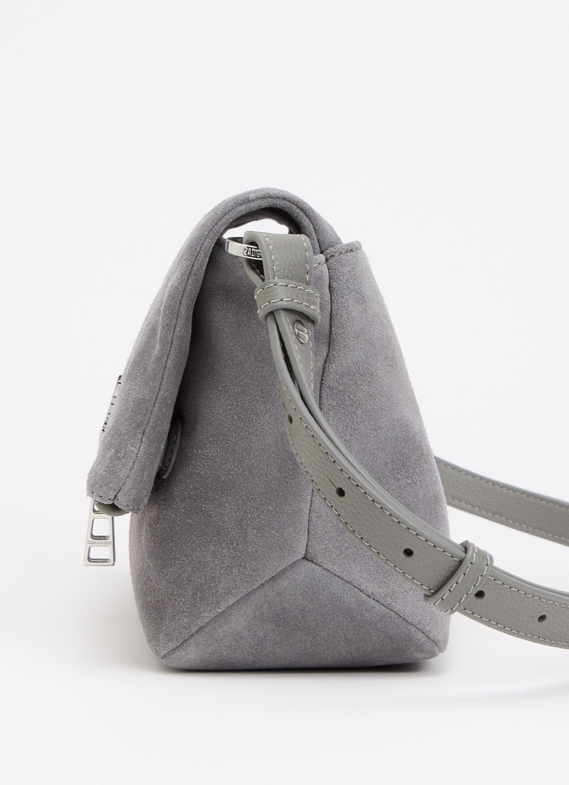 Zadig&Voltaire Rocky II schoudertas van suède met verstelbare schouderriem - detail 2 staalblauw