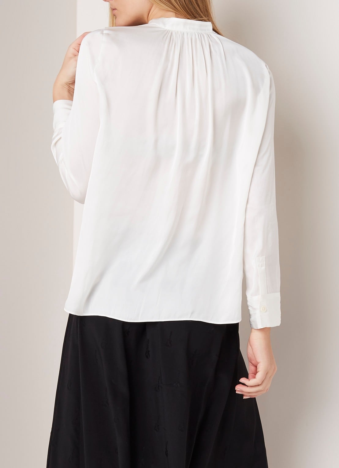 Zadig&Voltaire Tink blouse van satijn met V-hals - achterkant wit