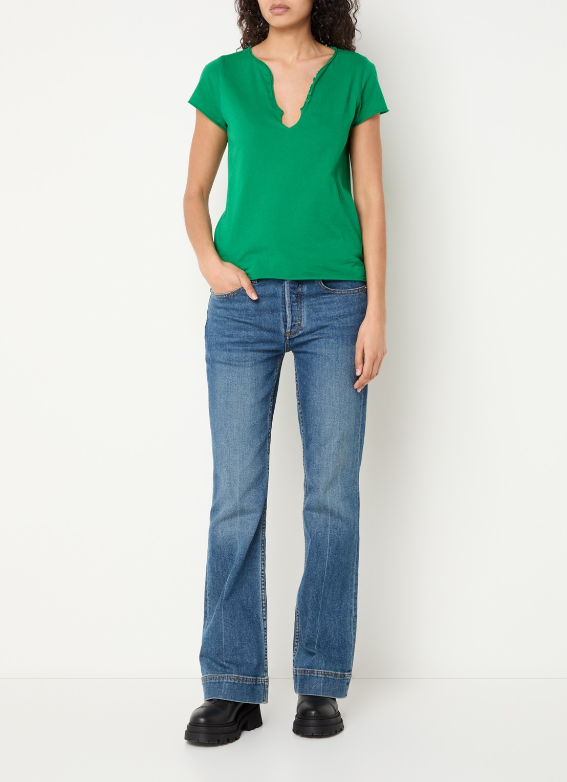 Zadig&Voltaire Tuni T-shirt met V-hals - voorkant 3 donkergroen