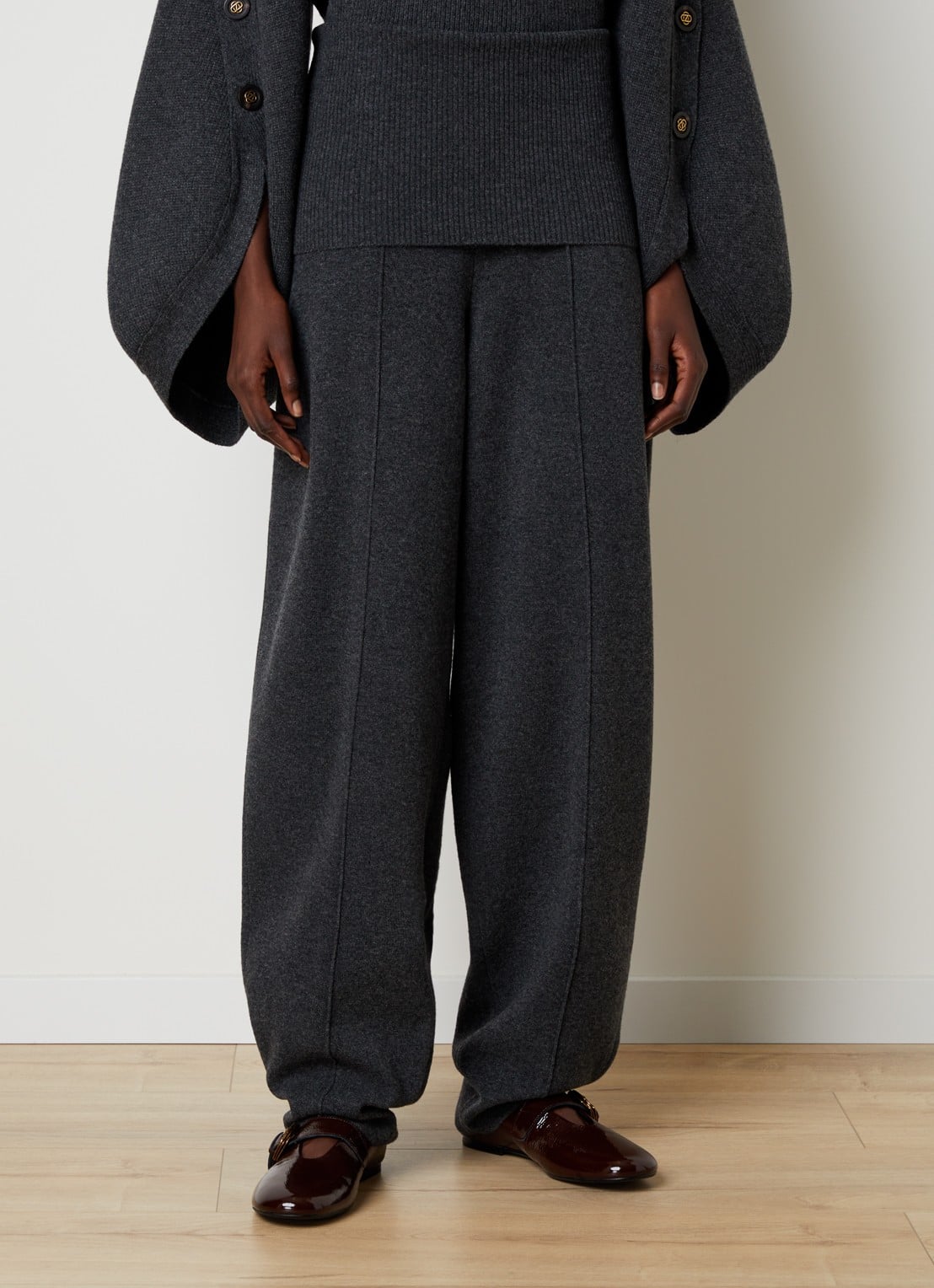 Zimmermann High waist wide fit broek in wolblend - detail grijs