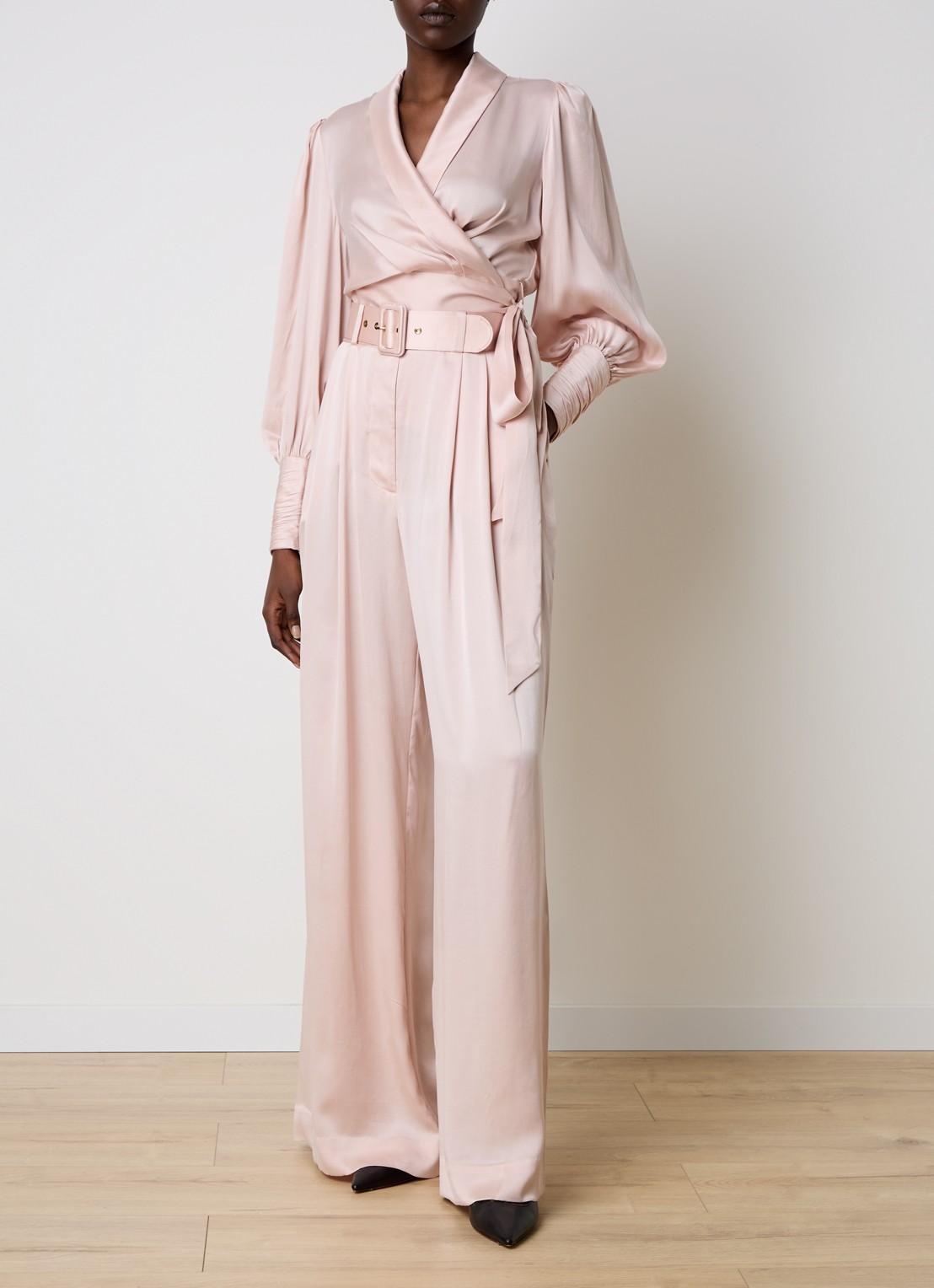 Zimmermann High waist wide fit palazzobroek van zijde met ceintuur - voorkant 2 lichtroze