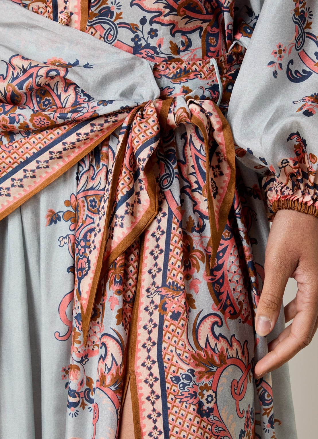 Zimmermann Maxi rok van zijde met split - detail 2 blauwgrijs