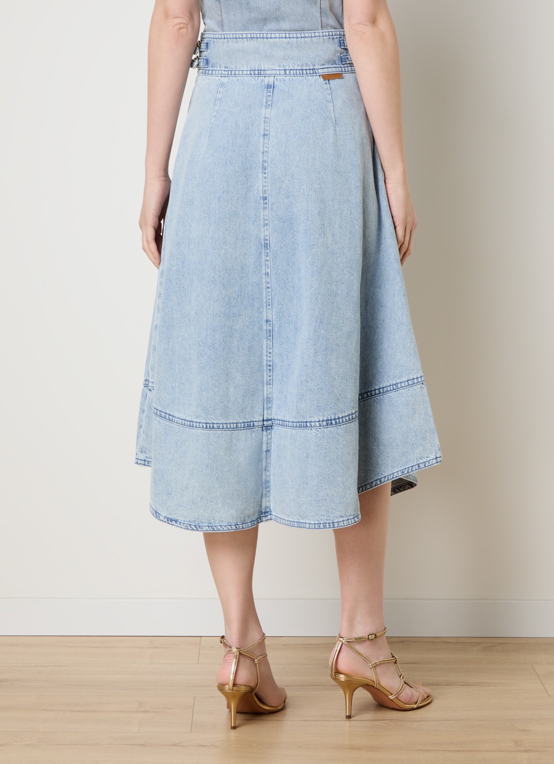 Zimmermann Midi spijkerrok met steekzakken - achterkant 5 jeans