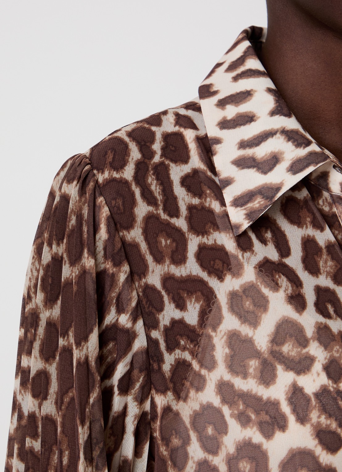 Zimmermann Sunray blouse met panterprint - detail 2 bruin