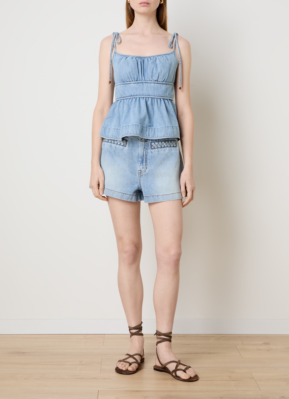Zimmermann Wanderlust spaghettitop van chambray - voorkant 4 lichtblauw