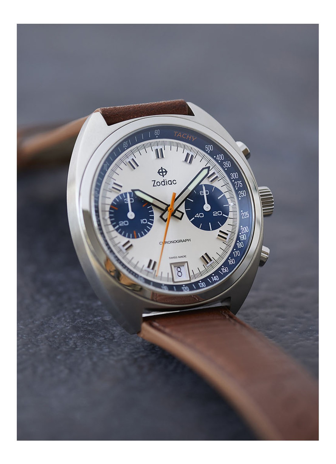 Zodiac Chrono Quartz horloge ZO9604 - voorkant 4 bruin