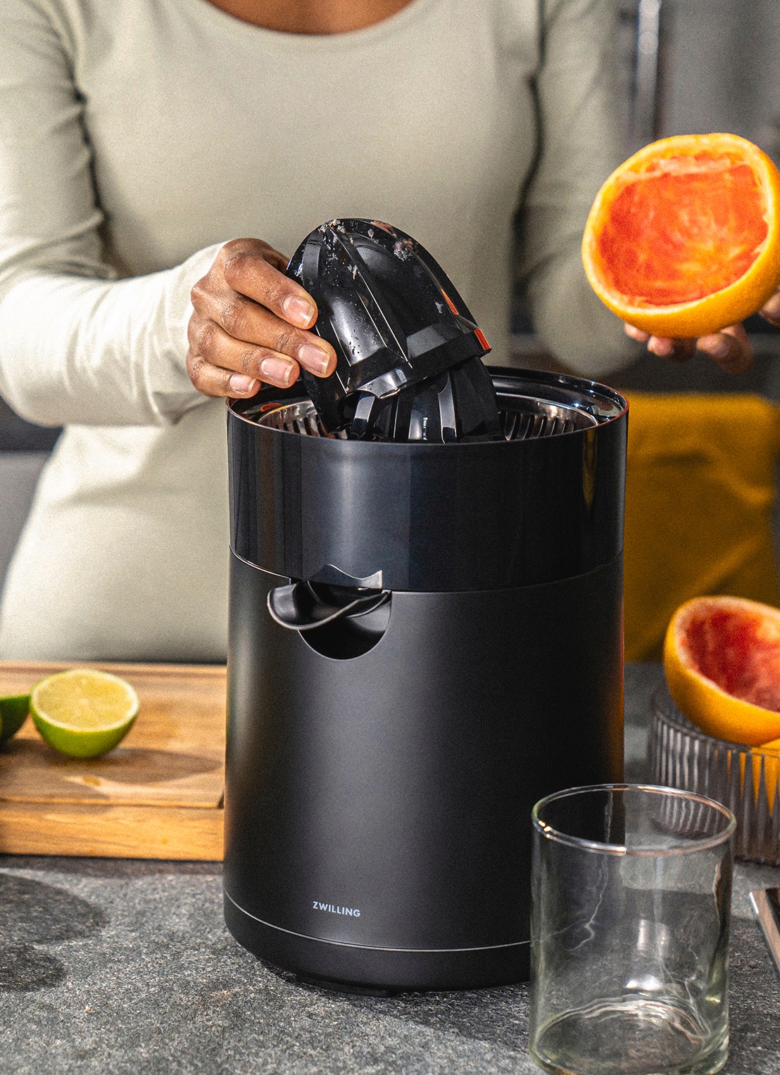 Zwilling Enfinigy citruspers - voorkant 2 zwart