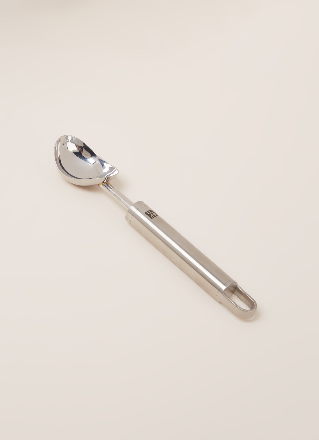 Zwilling Pro ijsschep 21,5 cm - voorkant 2 aluminium