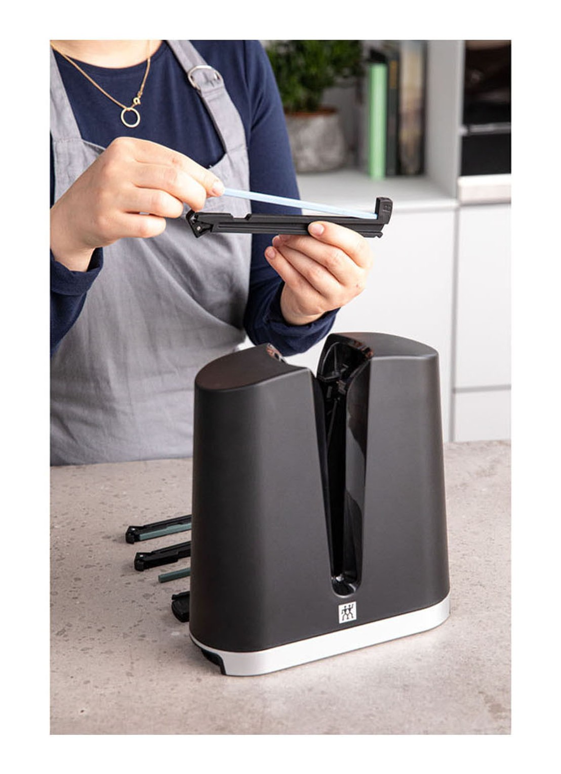 Zwilling Zwilling V-Edge Messenslijper - voorkant 2 zwart