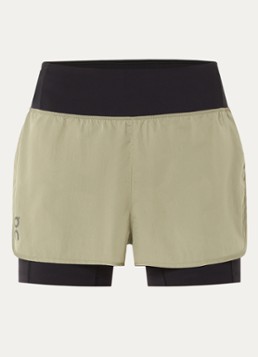 On Dames Performance Volt high waist straight fit trainingsshort in de kleur Olijfgroen, maat: L