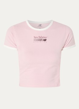 New Balance Dames Ringer cropped T-shirt met logo in de kleur Roze, maat: XS